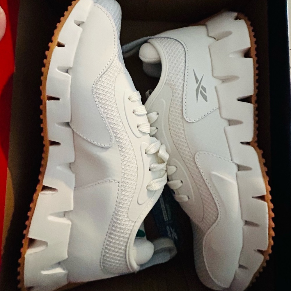 Reebok Zig Dynamica Women's sneakers ๐ - Picture 3 of 11